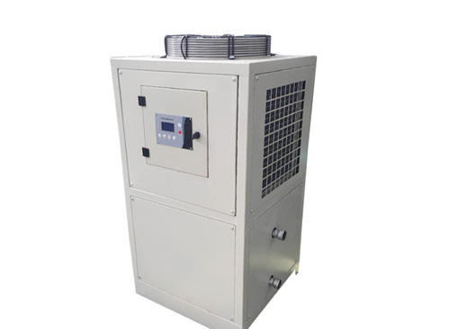 你知道油冷機應(yīng)該怎樣對接嗎？